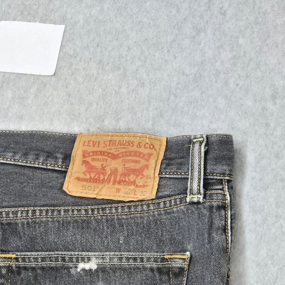 Levi's 501 Men Jeans 35X32 Gray Denim Original Fit Straight Leg Distressed READ
